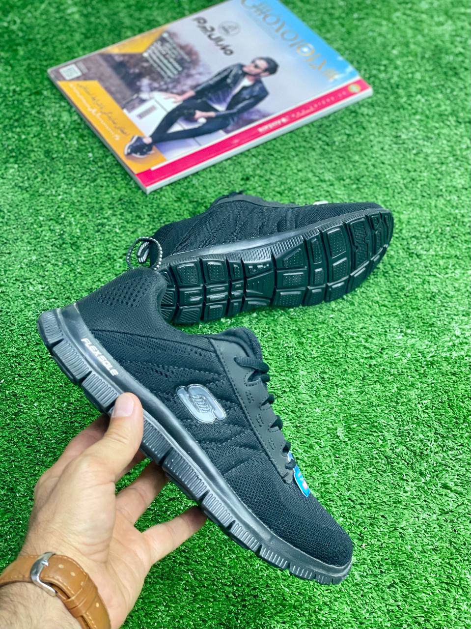 کفش ورزشی زنانه اسکیچرز  آفباکس کد 350