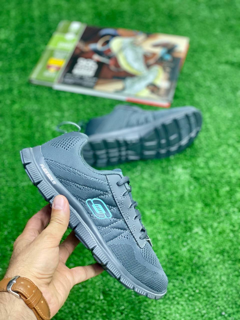 کفش ورزشی زنانه اسکیچرز  آفباکس کد 350