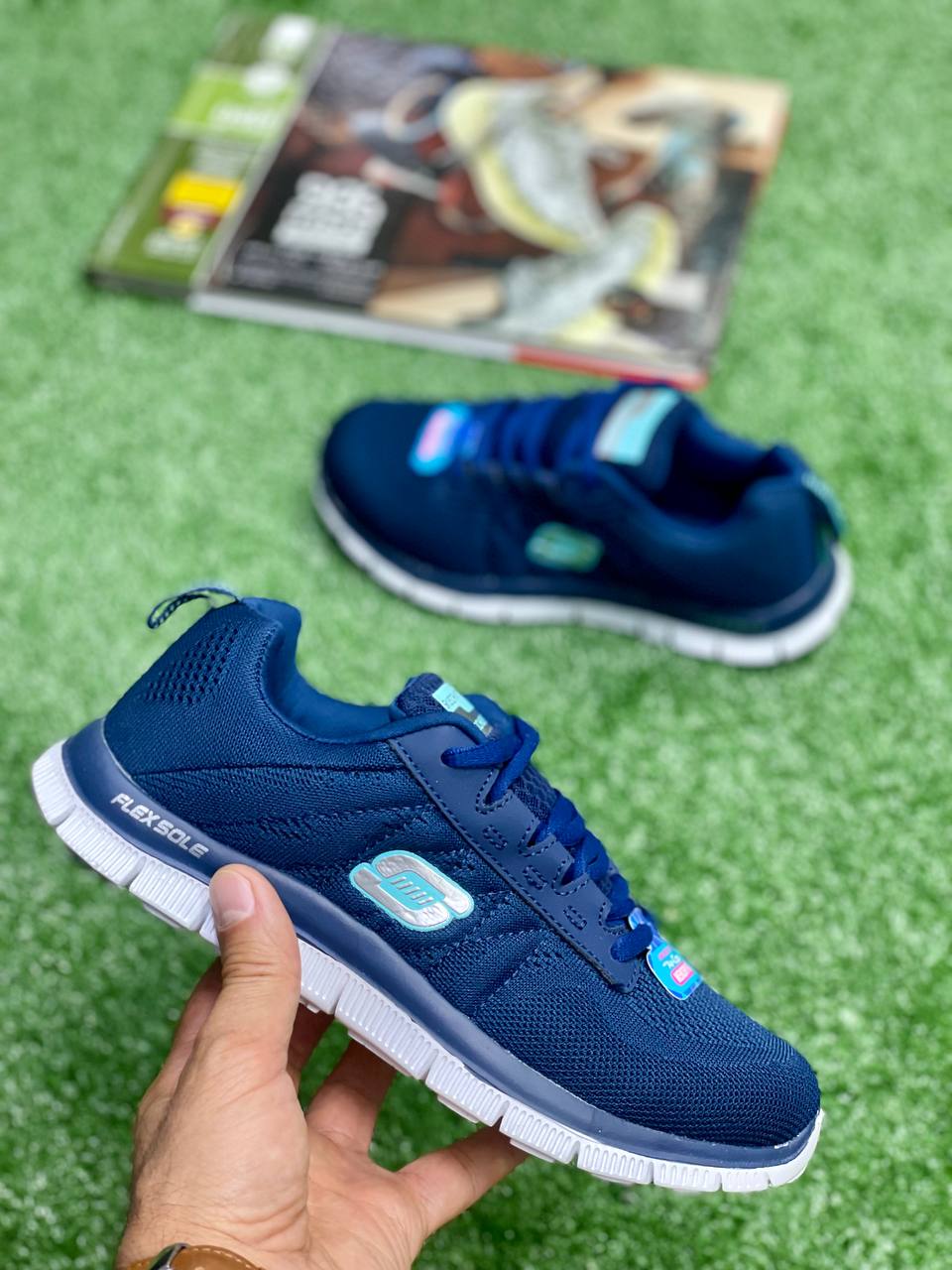 کفش ورزشی زنانه اسکیچرز  آفباکس کد 350