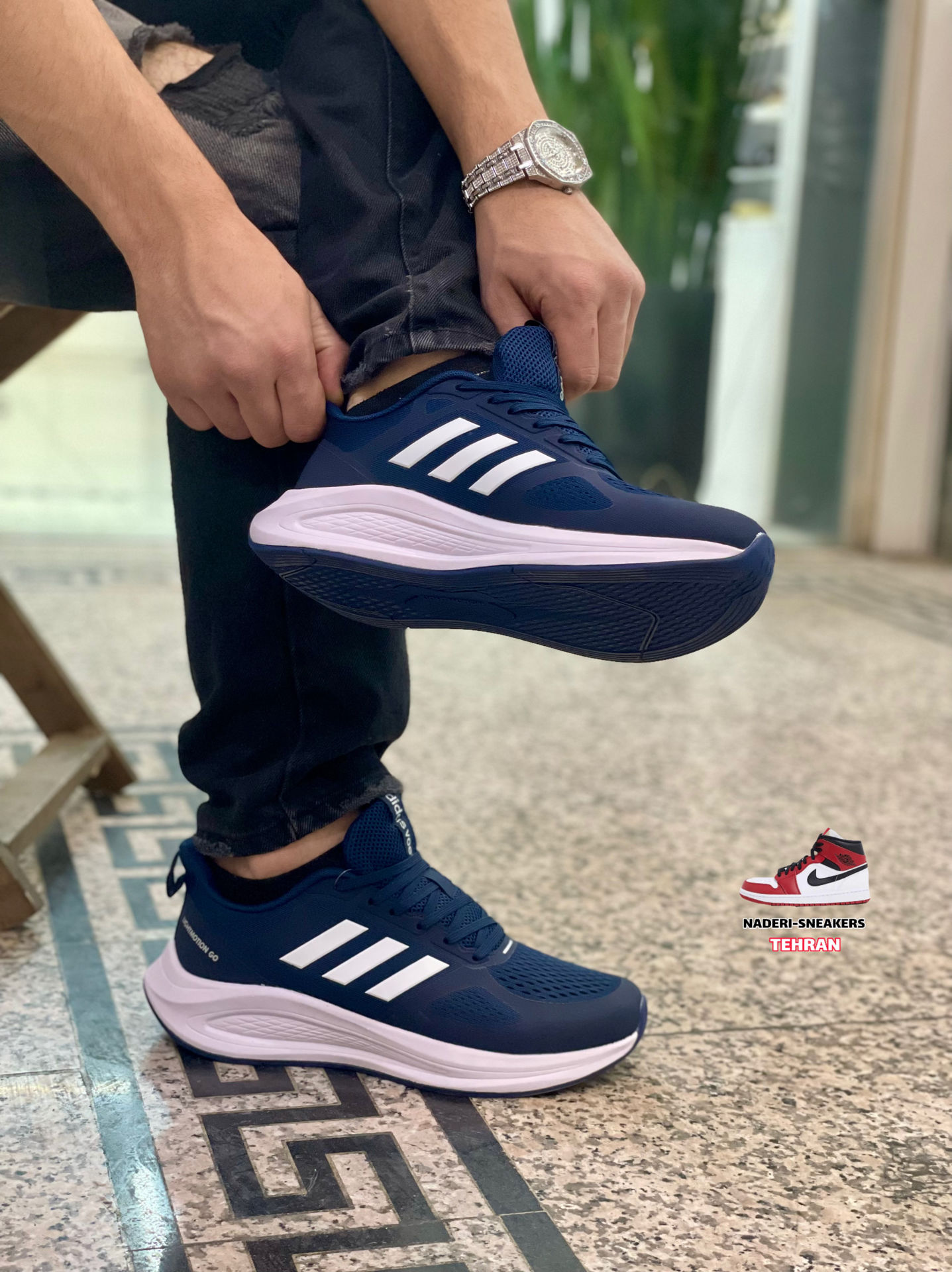 کفش ورزشی آدیداس voeuy مدل 9672