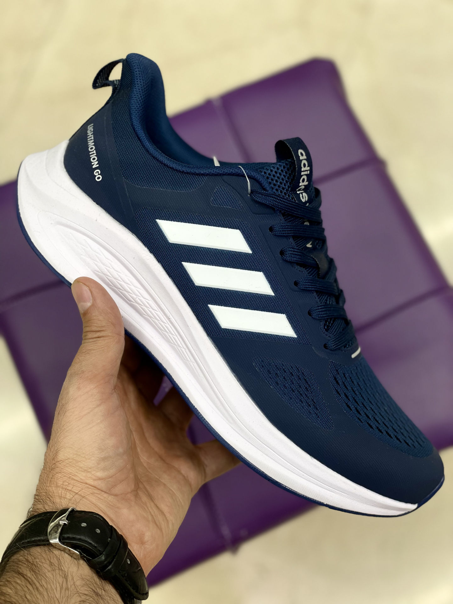 کفش ورزشی آدیداس voeuy مدل 9672