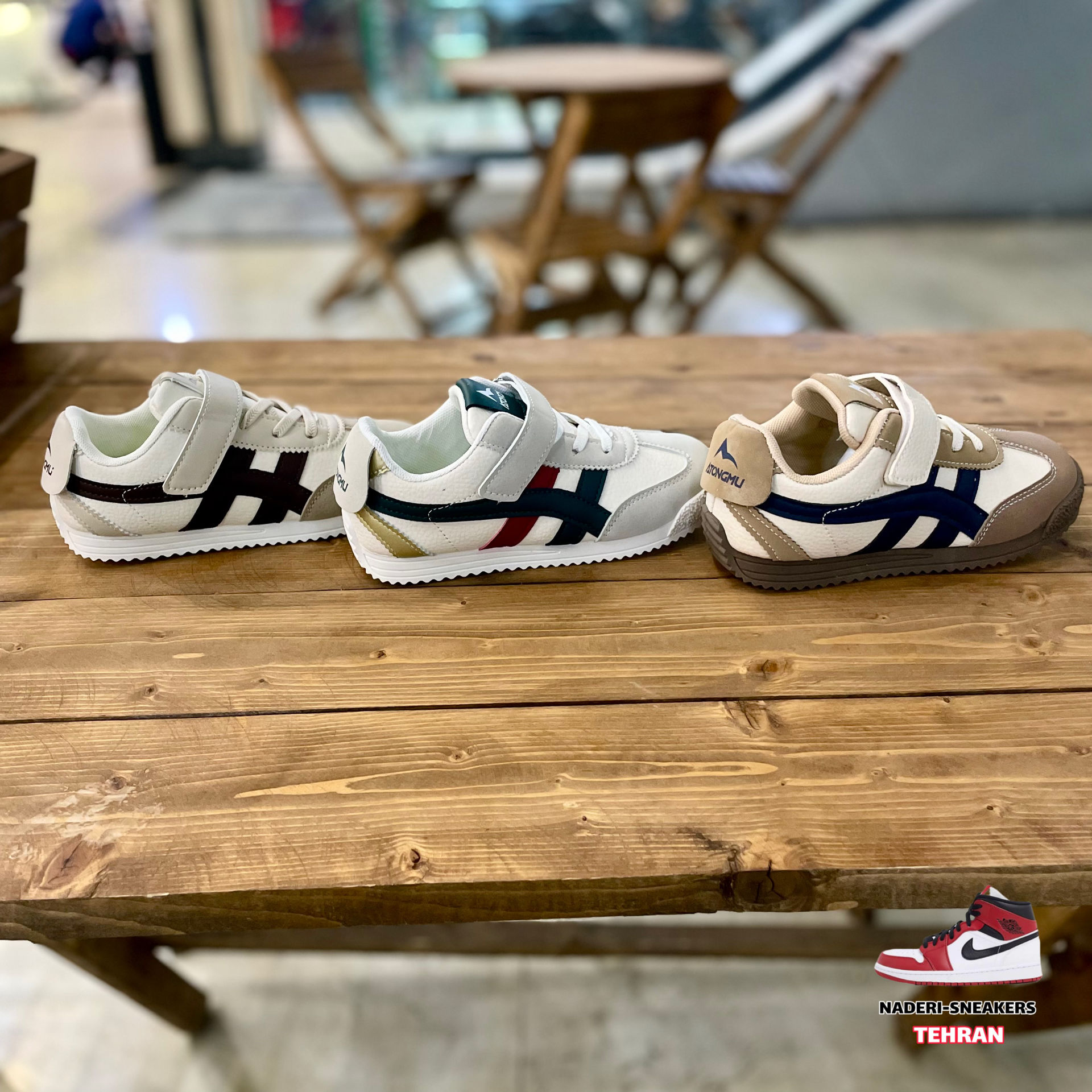 کفش ورزشی بچه گانه مدل 9860