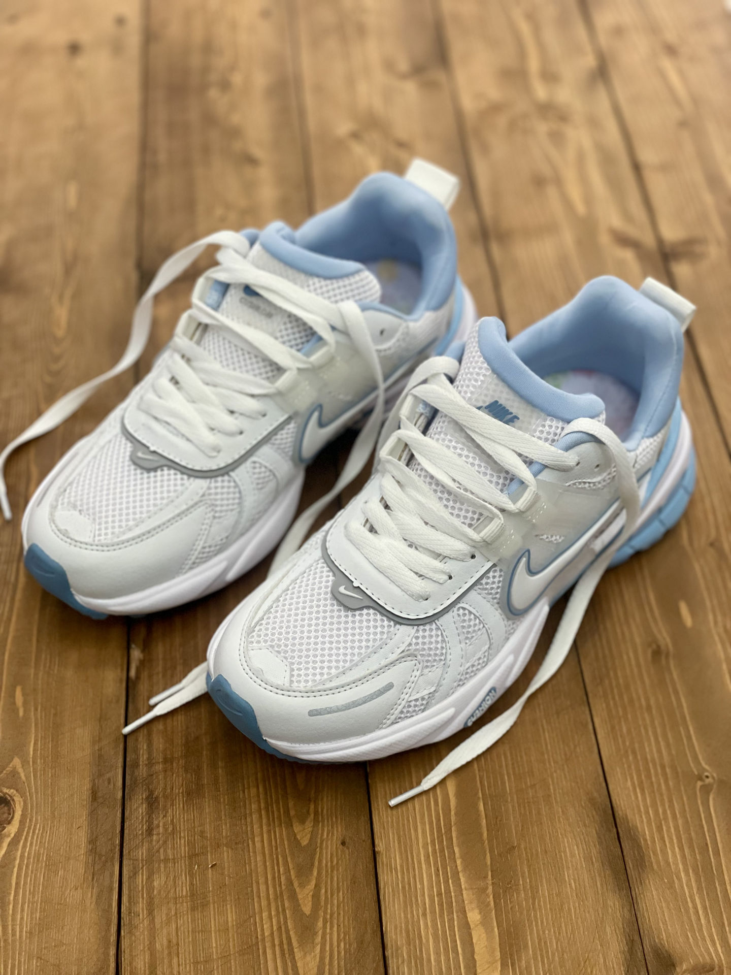 کفش ورزشی نایک وی تو کی مدل 635301