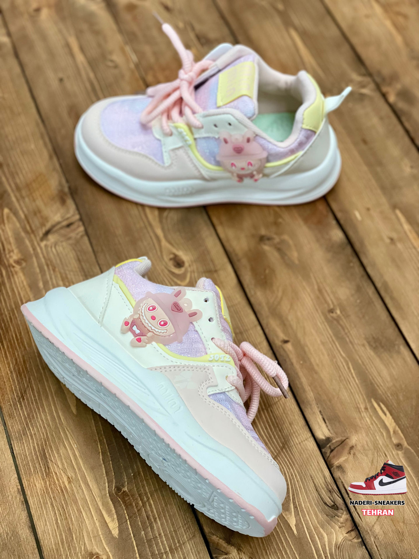 کفش ورزشی بچه گانه لبوبو مدل 9878