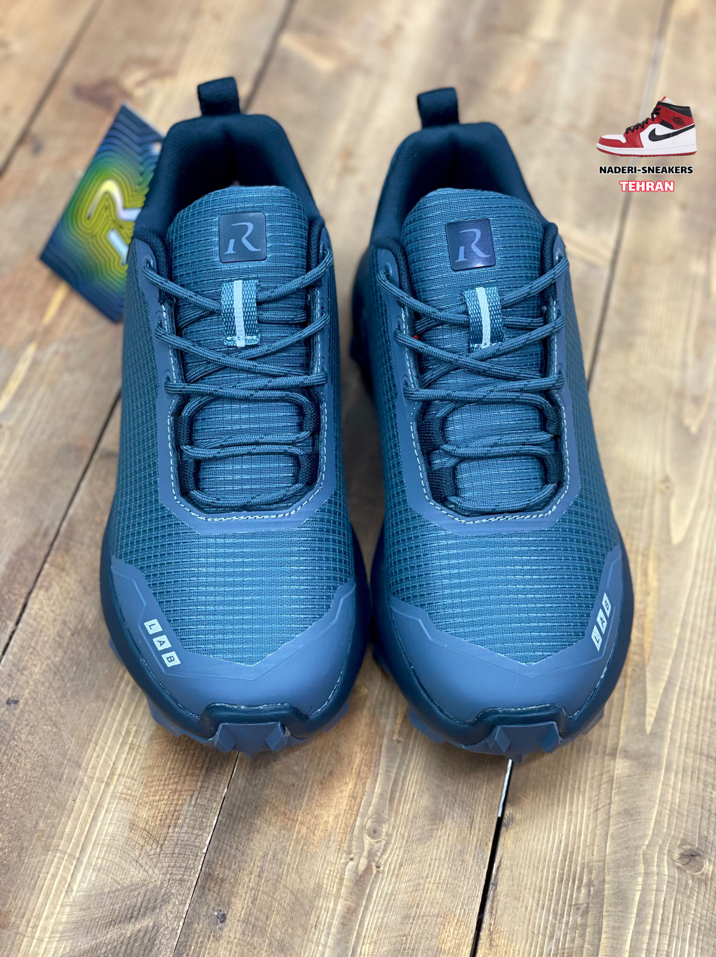 کفش ورزشی رونی مدل 2086