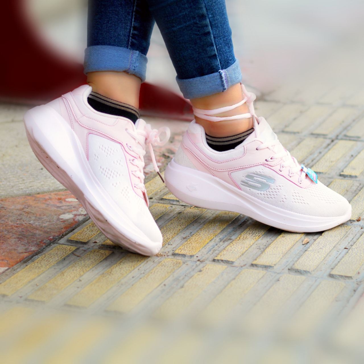 کتونی ورزشی اسکیچرز وارداتی مدل 1521