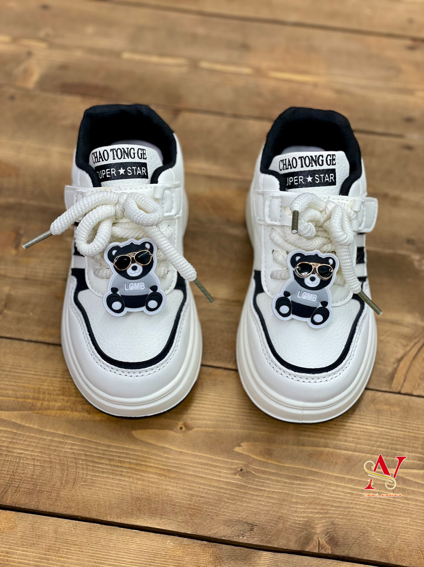 کفش ورزشی بچه گانه مدل 6972