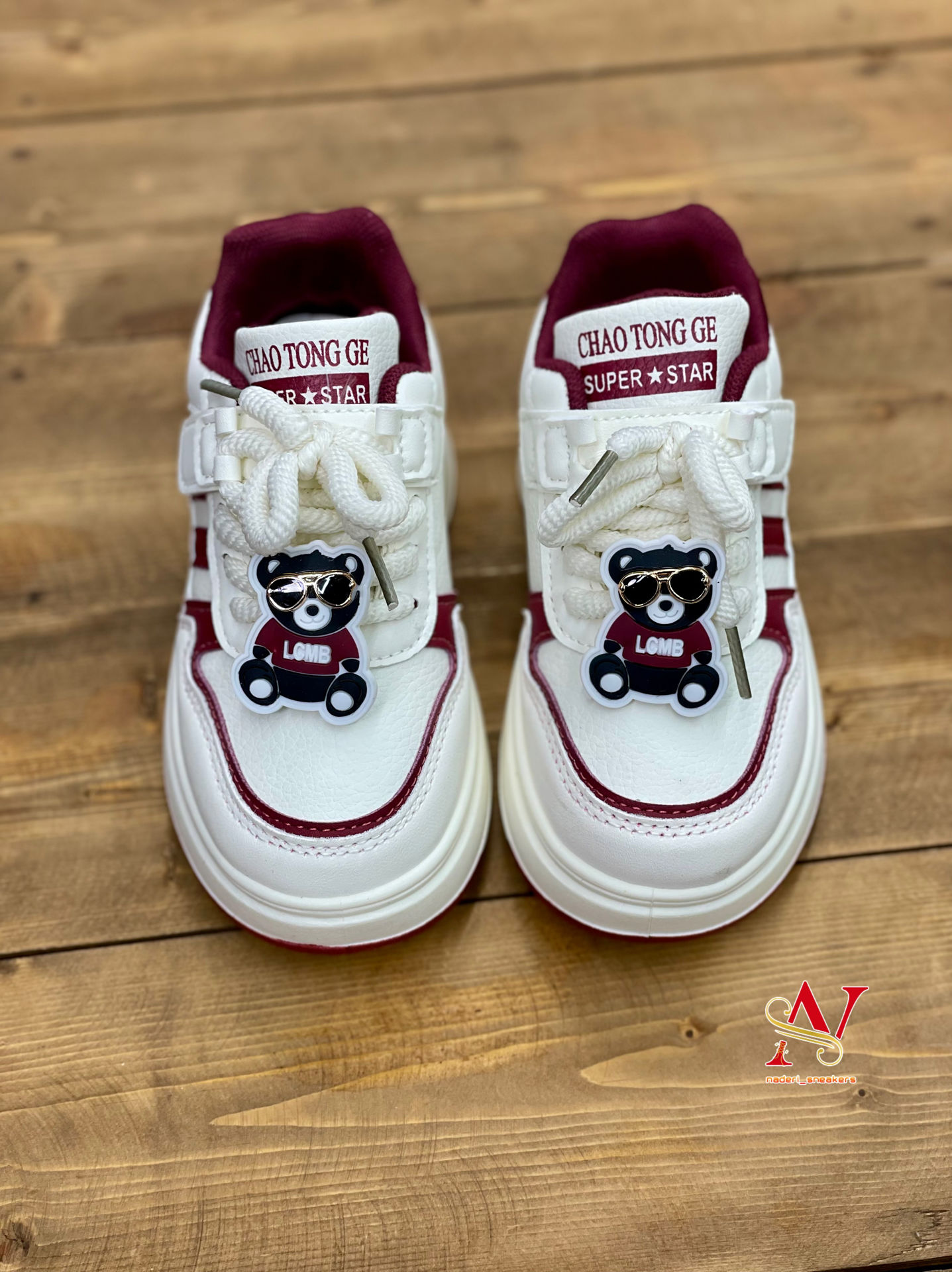 کفش ورزشی بچه گانه مدل 6972