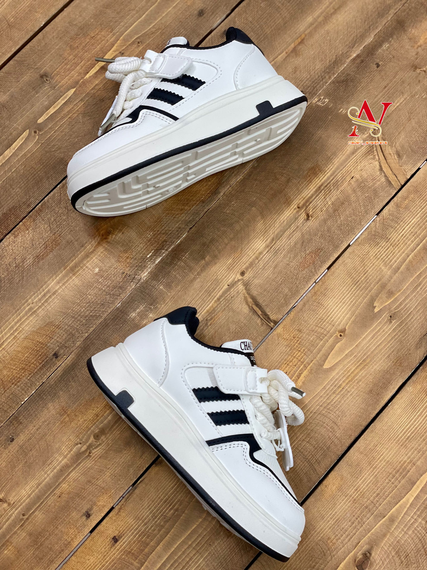 کفش ورزشی بچه گانه مدل 6972