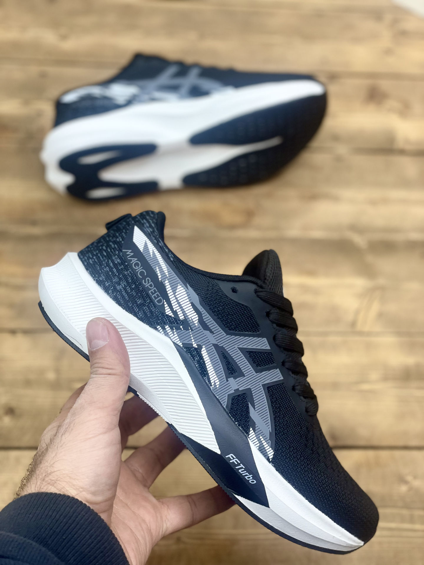 کتونی ورزشی اسیکس وارداتی مدل 518