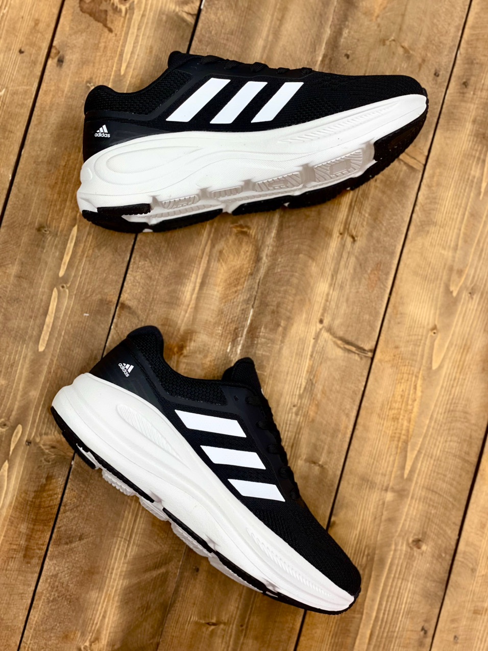 کفش ورزشی آدیداس وارداتی