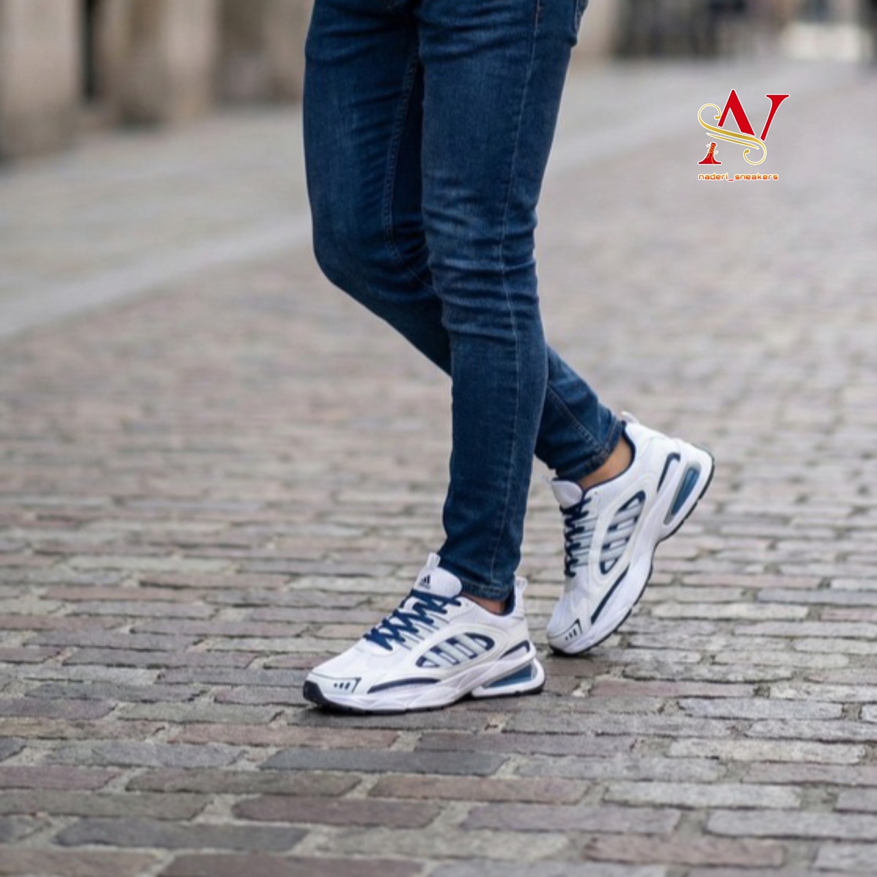 سفید سرمه ای