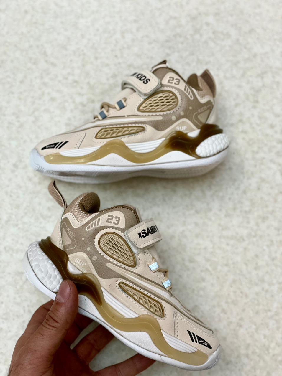 کفش کتونی بچه گانه KIDS