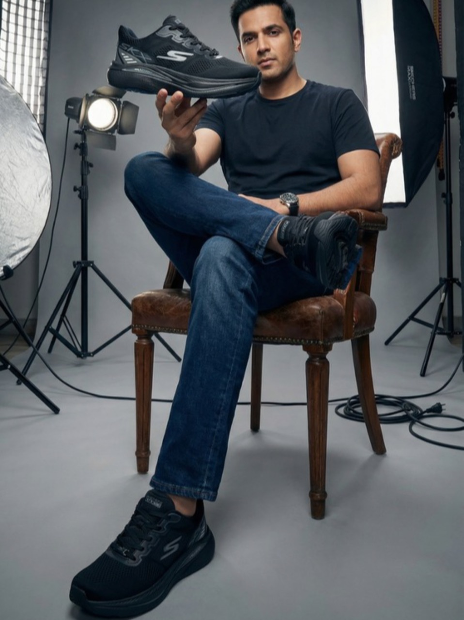 کتونی ورزشی اسکیچرز